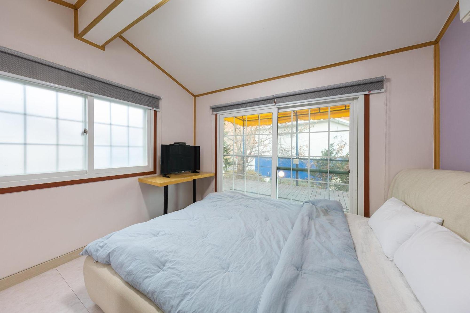 Hongcheon Nolleowa Aegyeondongban Pension Chambre photo