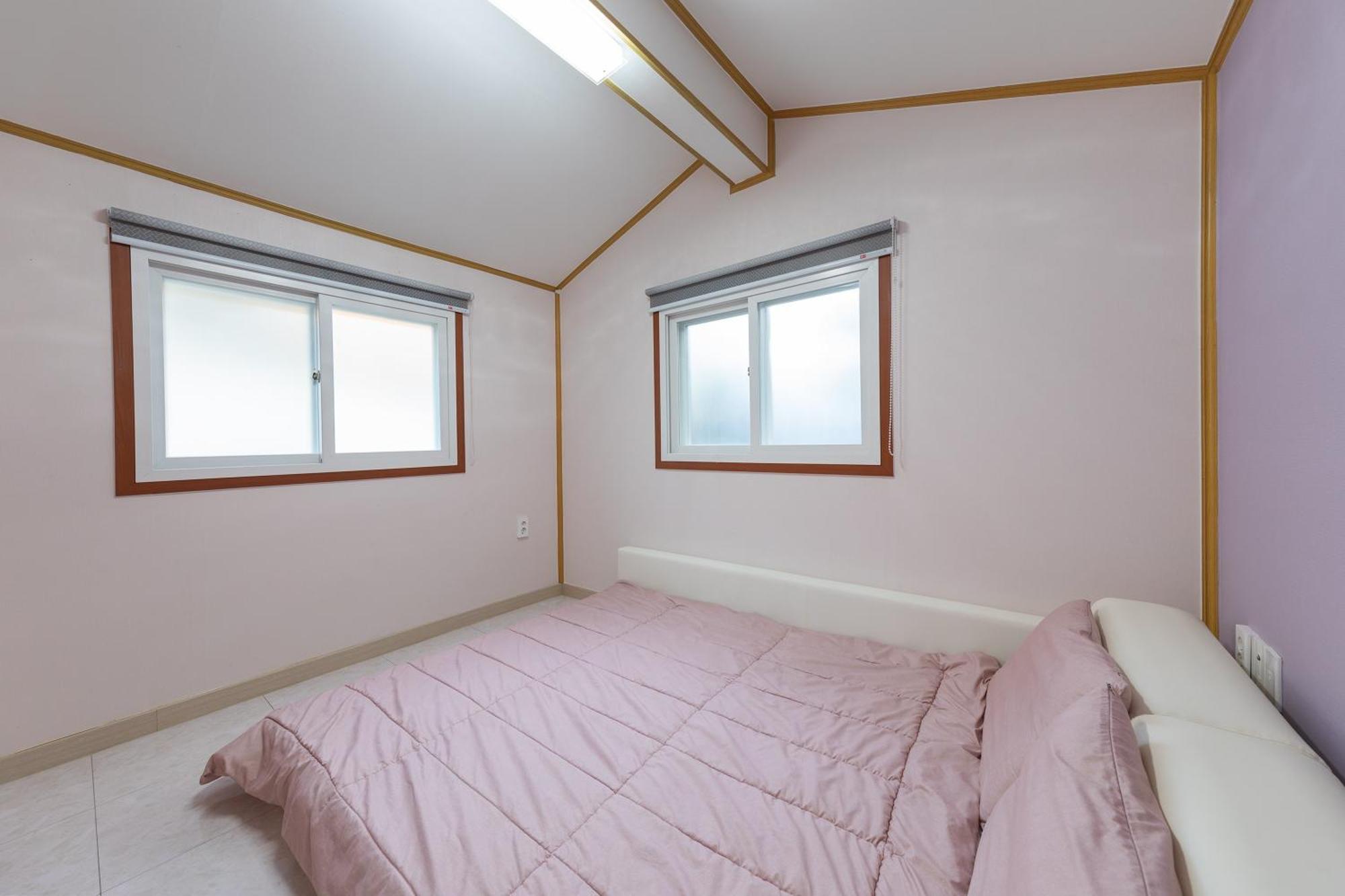 Hongcheon Nolleowa Aegyeondongban Pension Chambre photo